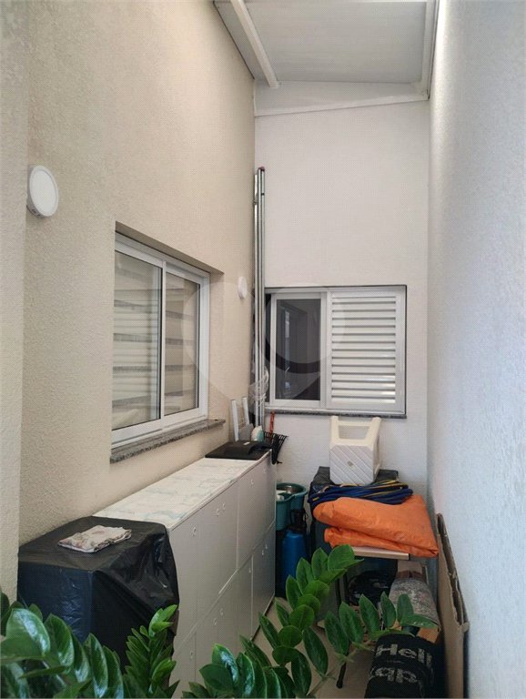 Casa à venda com 3 quartos, sendo 1 suíte, no condomínio Vilagio Vista Real, Paulínia - SP