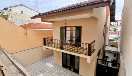 Sobrado à venda com 3 quartos, sendo 2 suítes,  em Jardim Franca, São Paulo, SP