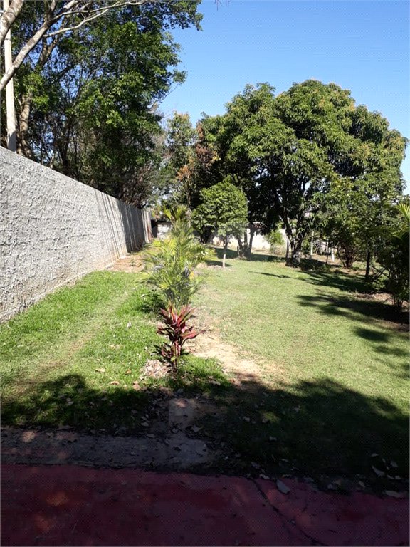 Chácara à venda com 3 quartos no Centro, Monte Mor, SP