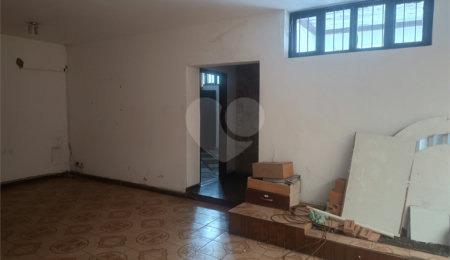 Casa Térrea à venda com 3 quartos, sendo 1 suíte,  em Campininha, São Paulo, SP