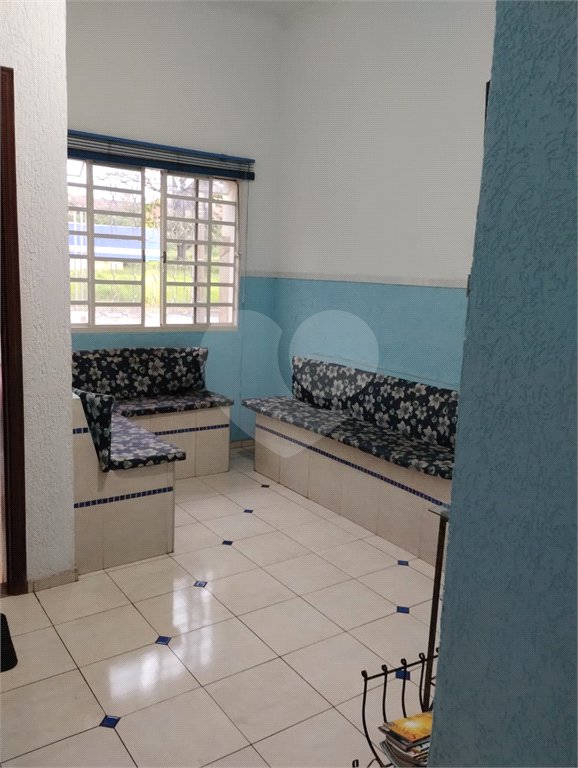 Sobrado à venda com 3 quartos, sendo 2 suítes, no Centro, Araraquara, SP