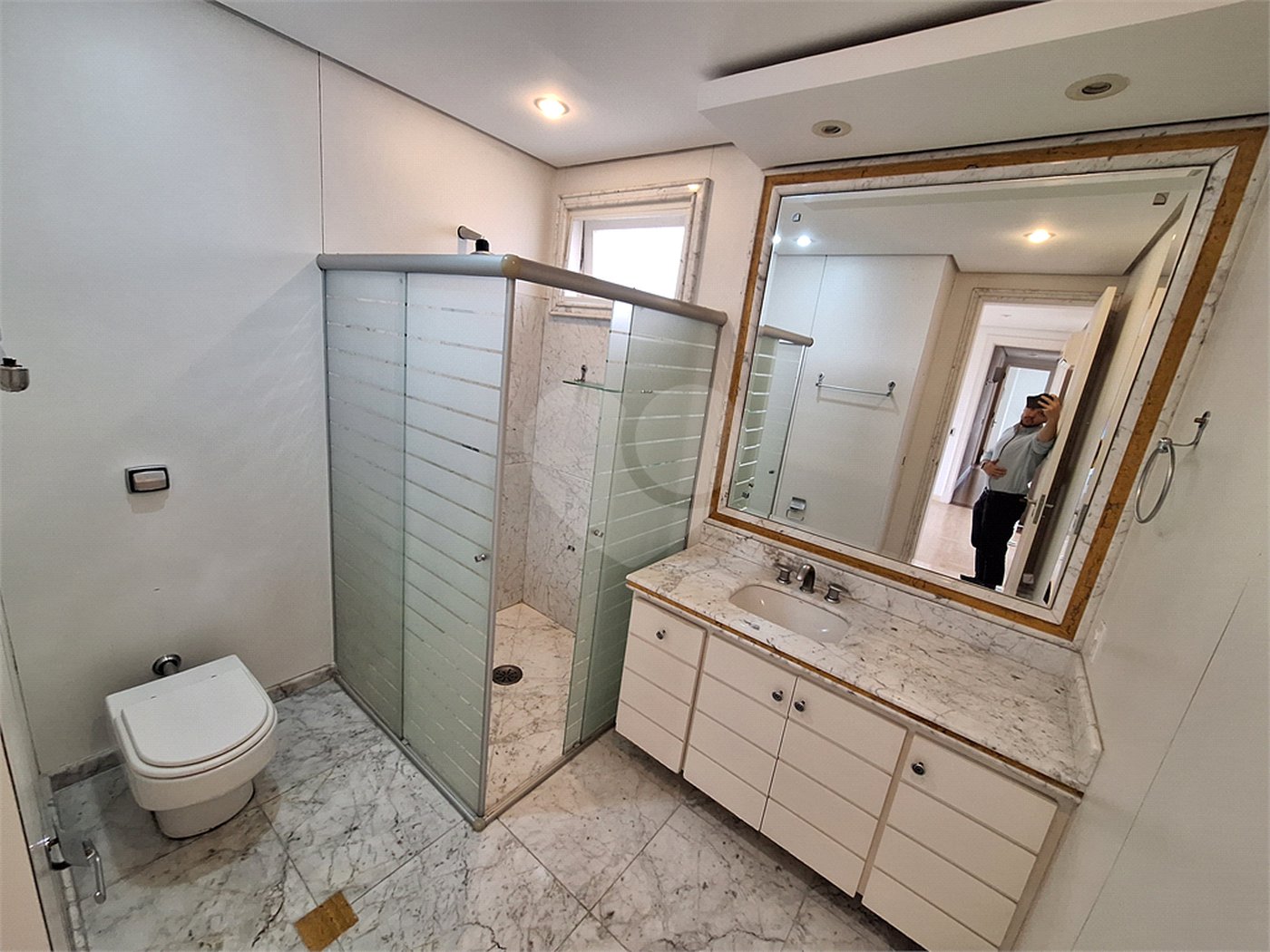 Casa à venda com 4 suítes no condomínio Villagio DI Sopra, São Paulo - SP