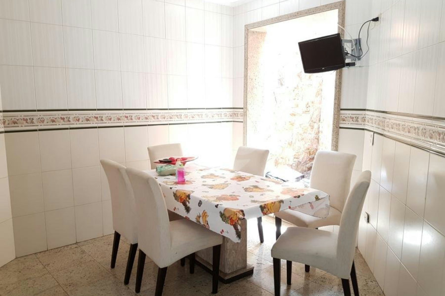Sobrado à venda com 6 quartos, sendo 2 suítes, em Mandaqui, São Paulo, SP