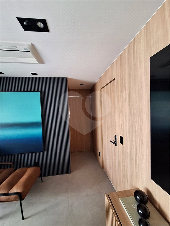 Apartamento à venda com 4 quartos, sendo 2 suítes,  em Vila Anastácio, São Paulo, SP