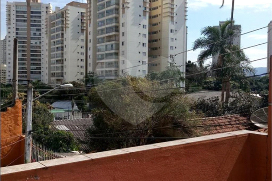 Sobrado à venda com 4 quartos, sendo 3 suítes, em Mandaqui, São Paulo, SP