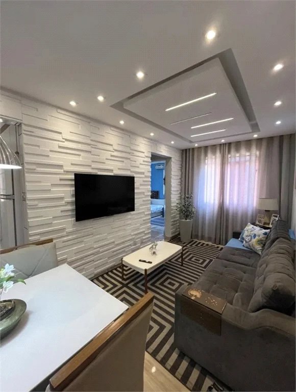 Apartamento à venda com 2 quartos em Jardim Arco-íris, Cotia, SP