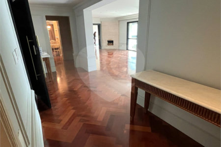 Apartamento para alugar com 4 suítes em Jardim Morumbi, São Paulo, SP