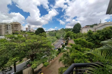 Casa à venda ou para alugar com 4 suítes no condomínio Solares Vila Europa, São Paulo - SP
