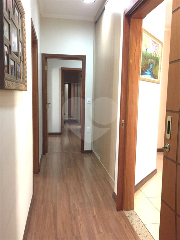 Casa à venda com 3 quartos, sendo 2 suítes, em Jardim Residencial Maggiore, Araraquara, SP