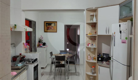 Sobrado à venda com 2 quartos, sendo 1 suíte,  em Jardim Iporã, São Paulo, SP