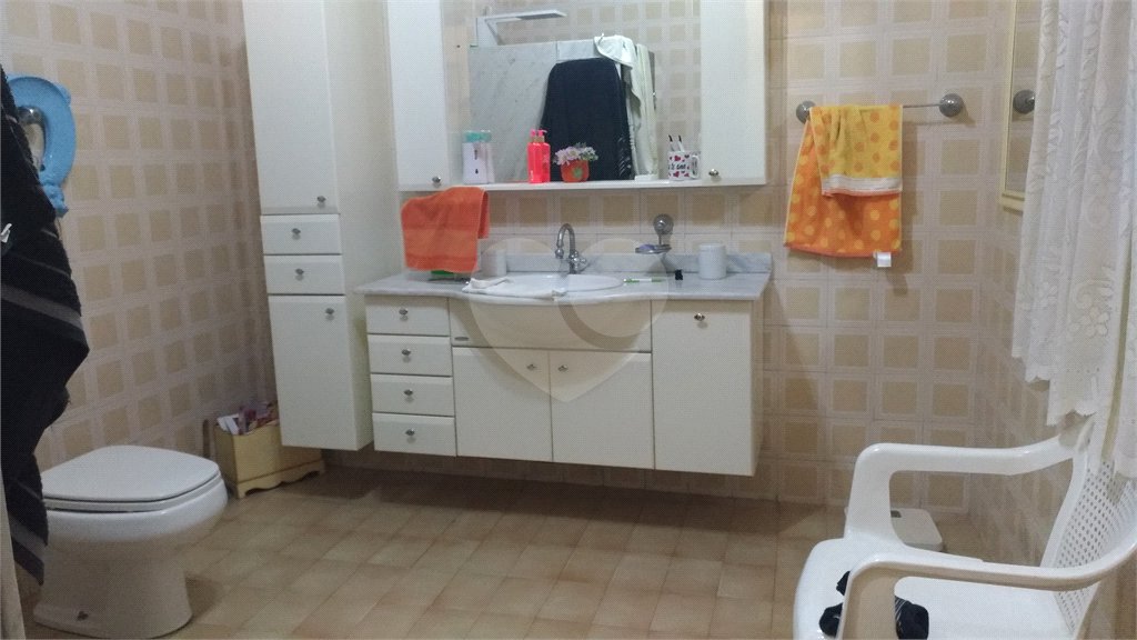 Casa Térrea à venda com 5 quartos, sendo 1 suíte, em Santana, São Paulo, SP