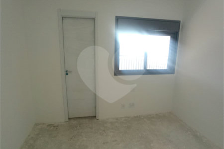 Apartamento na Região do Belém à 5 Minutos do Metrô. Excelente Localização 3 Dormitórios sendo 3 Suítes e 2 Vagas