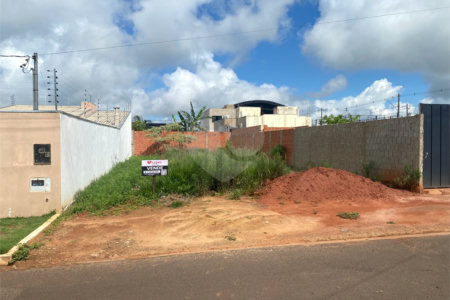 Terreno à venda em Jardim Ibirapuera, Ponta Porã, MS