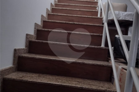 Casa à venda com 4 quartos, sendo 1 suíte,  em Jardim Cacique, Suzano, SP