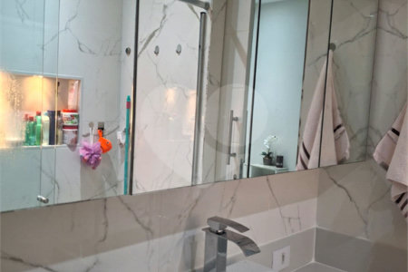Apartamento à venda com 3 quartos, sendo 1 suíte,  em Copacabana, Rio de Janeiro, RJ