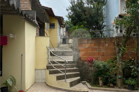 Casa à venda com 2 quartos, sendo 1 suíte,  em Vila Nova Bonsucesso, Guarulhos, SP