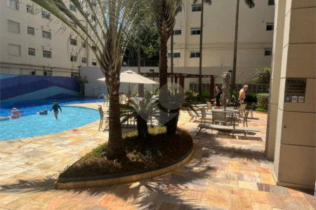 Apartamento à venda com 3 suítes em Campo Belo, São Paulo, SP