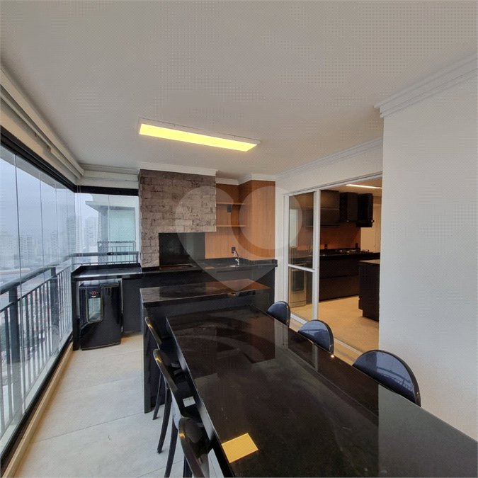 Apartamento à venda com 3 suítes em Santana, São Paulo, SP
