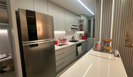 Apartamento à venda com 3 quartos, sendo 2 suítes,  em Santo Amaro, São Paulo, SP