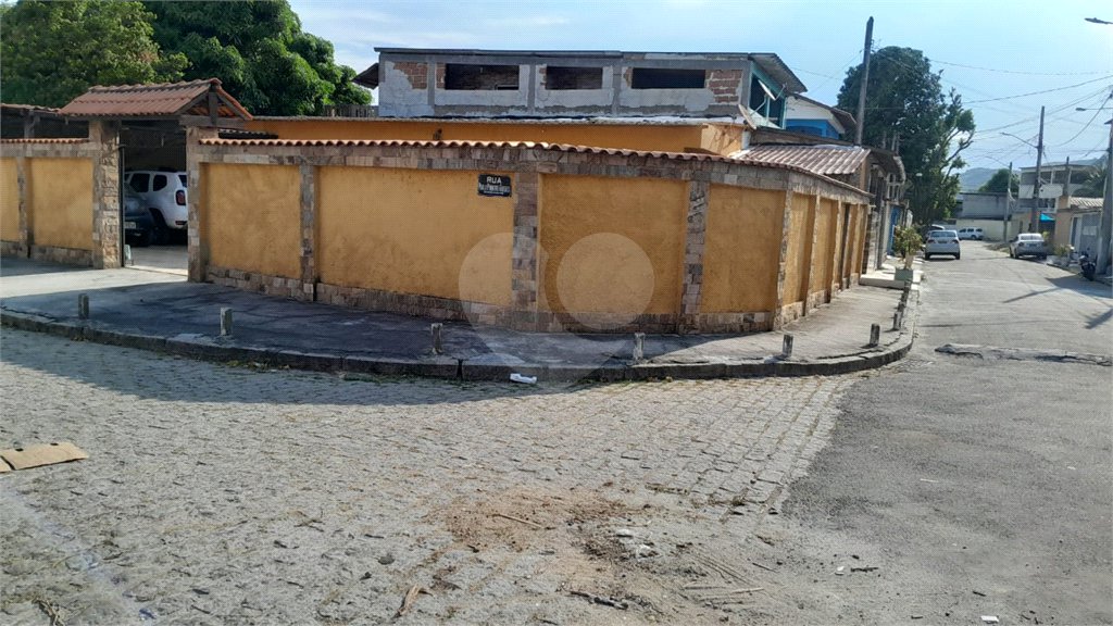 Casa à venda com 2 quartos, sendo 1 suíte, em Cosmos, Rio de Janeiro, RJ