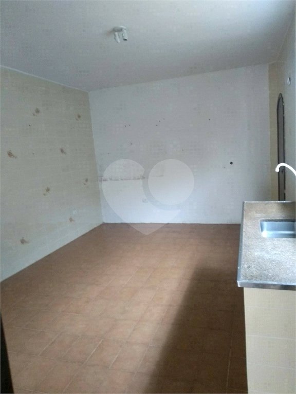 Sobrado à venda com 3 quartos em Tremembé, São Paulo, SP
