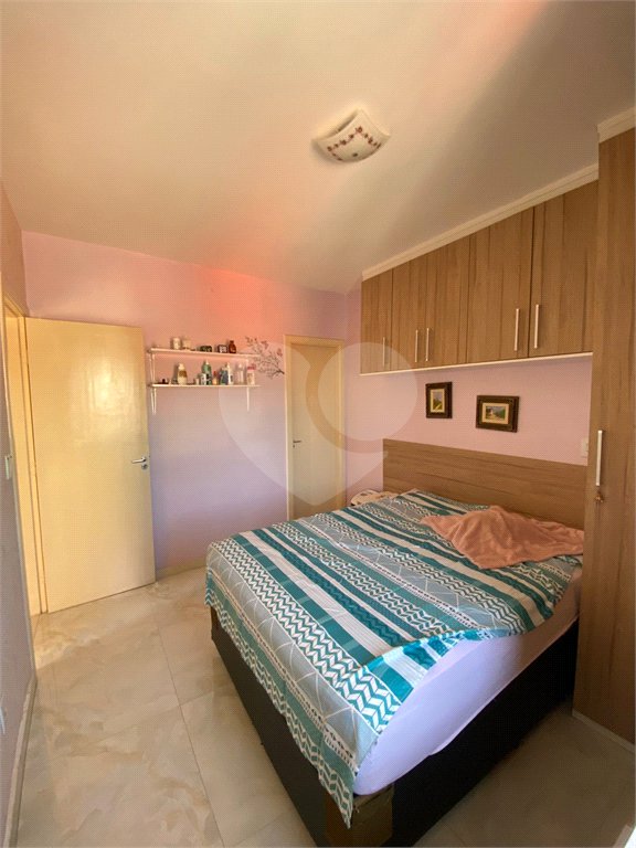 Apartamento à venda com 3 quartos, sendo 1 suíte, em Vila Rubens, Mogi das Cruzes, SP