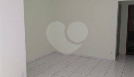 Apartamento à venda com 3 quartos, sendo 1 suíte,  em Vila Nova Cachoeirinha, São Paulo, SP