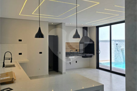 Casa à venda com 3 suítes no condomínio Residencial Milano, Indaiatuba - SP