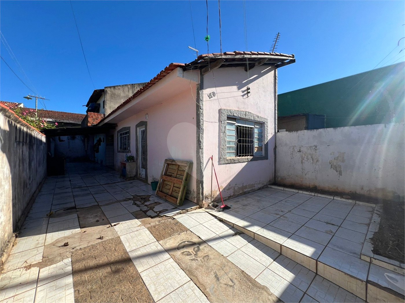 Casa à venda com 2 quartos em Jardim Leonel, Itapetininga, SP