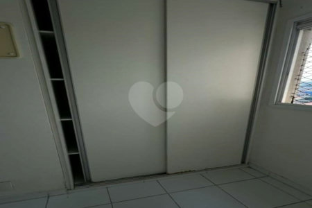 Apartamento à venda com 3 quartos, sendo 1 suíte, em Parque Maria Luiza, São Paulo, SP
