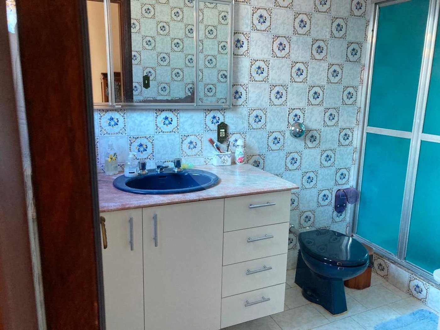 Casa à venda com 3 quartos, sendo 1 suíte,  em Vila Rosa, Itapetininga, SP