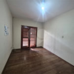 Casa à venda com 3 quartos, sendo 1 suíte, no condomínio Alpes da Cantareira, Mairiporã - SP