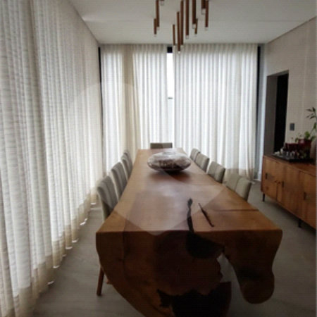 Casa à venda com 3 suítes no condomínio Figueira Garden, Atibaia - SP