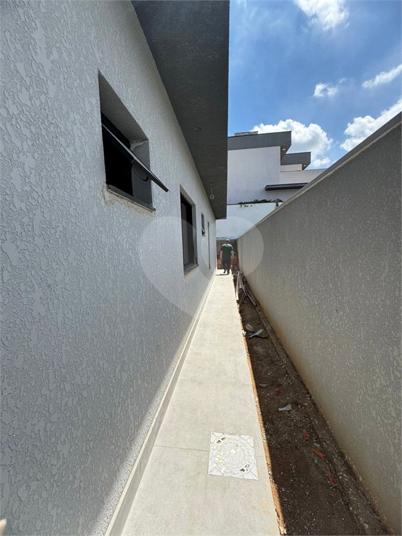 Casa à venda com 3 suítes no condomínio Reserva Central Parque, Salto - SP