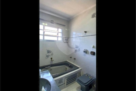 Casa à venda com 3 quartos, sendo 1 suíte, em Vila Ré, São Paulo, SP