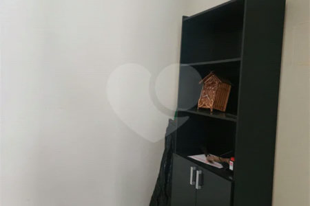 Sobrado à venda com 3 quartos, sendo 1 suíte, em Vila Paulicéia, São Paulo, SP