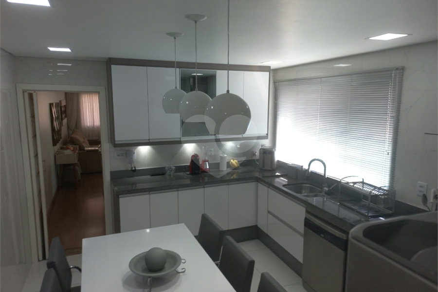 Sobrado à venda com 3 suítes em Vila Mazzei, São Paulo, SP