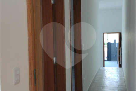 Sobrado à venda com 2 quartos, sendo 1 suíte, em Jardim Maristela II, Atibaia, SP
