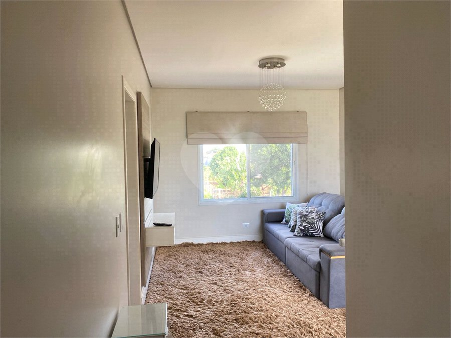 Casa à venda com 4 quartos, sendo 3 suítes, no condomínio Primavera, Salto - SP