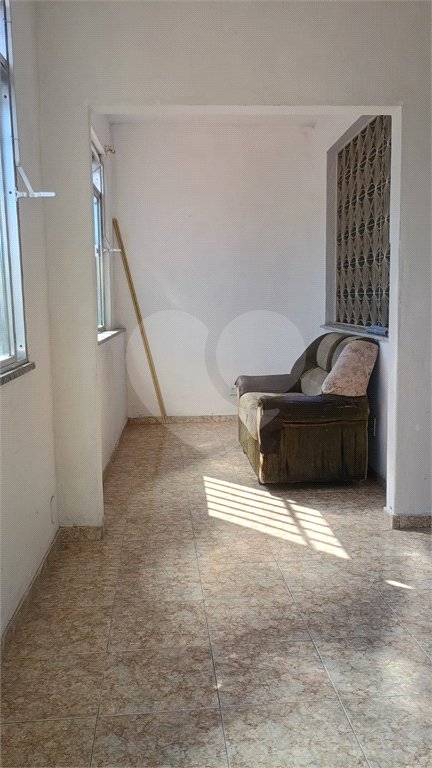Sobrado para alugar com 2 quartos em Campo Grande, Rio de Janeiro, RJ