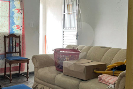 Casa Térrea à venda com 3 quartos em Jardim Dom José, São Paulo, SP