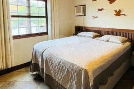 Casa em condomínio à venda com 3 quartos, sendo 2 suítes,  em Manguinhos, Armação dos Búzios, RJ