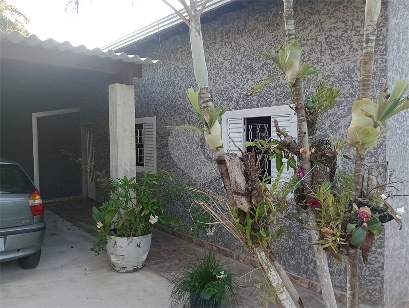 Chácara à venda com 5 quartos, sendo 1 suíte, em Jardim Marabá, Itapetininga, SP