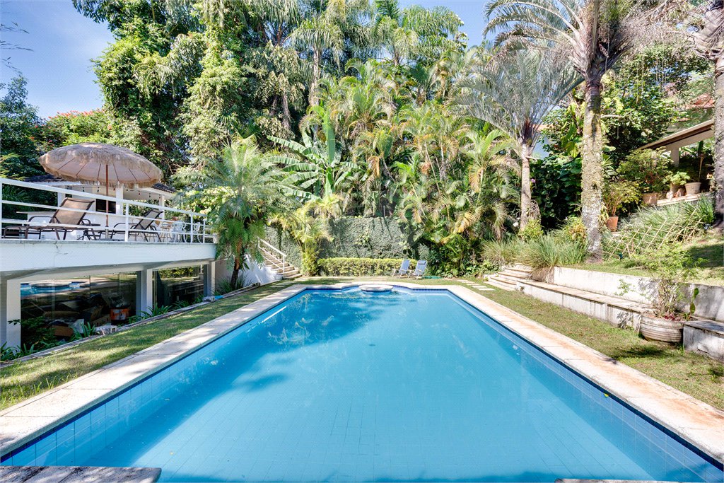 Casa à venda com 4 suítes em Alto da Boa Vista, São Paulo, SP