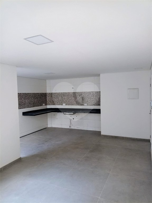 Apartamento à venda com 3 quartos, sendo 1 suíte, em Vila Eldízia, Santo André, SP