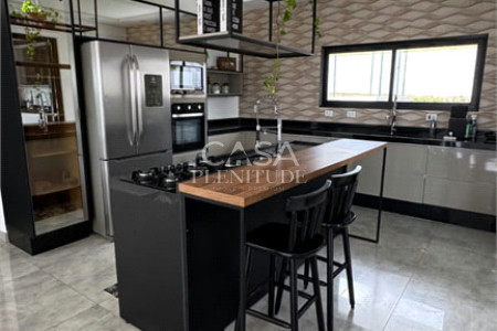 Casa em condomínio à venda ou para alugar com 5 quartos, sendo 3 suítes, no Centro, Piedade, SP