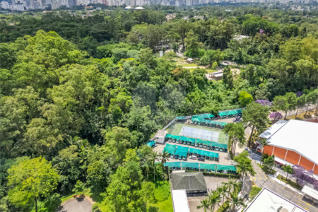 Terreno à venda no condomínio Chácara Santa Helena, São Paulo - SP