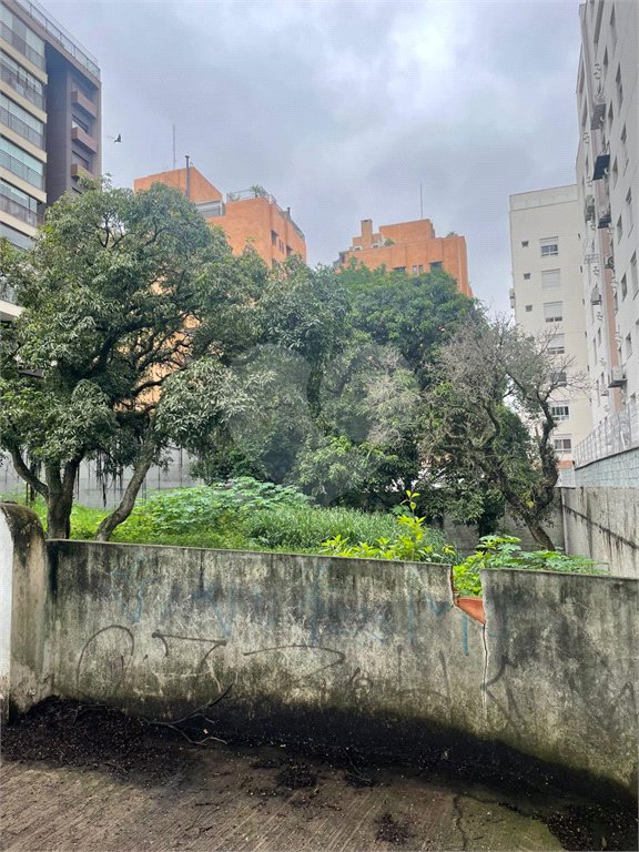 Terreno à venda em Jardim Guedala, São Paulo, SP