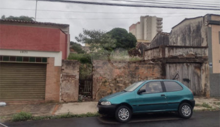 Terreno à venda no Centro, São Carlos, SP