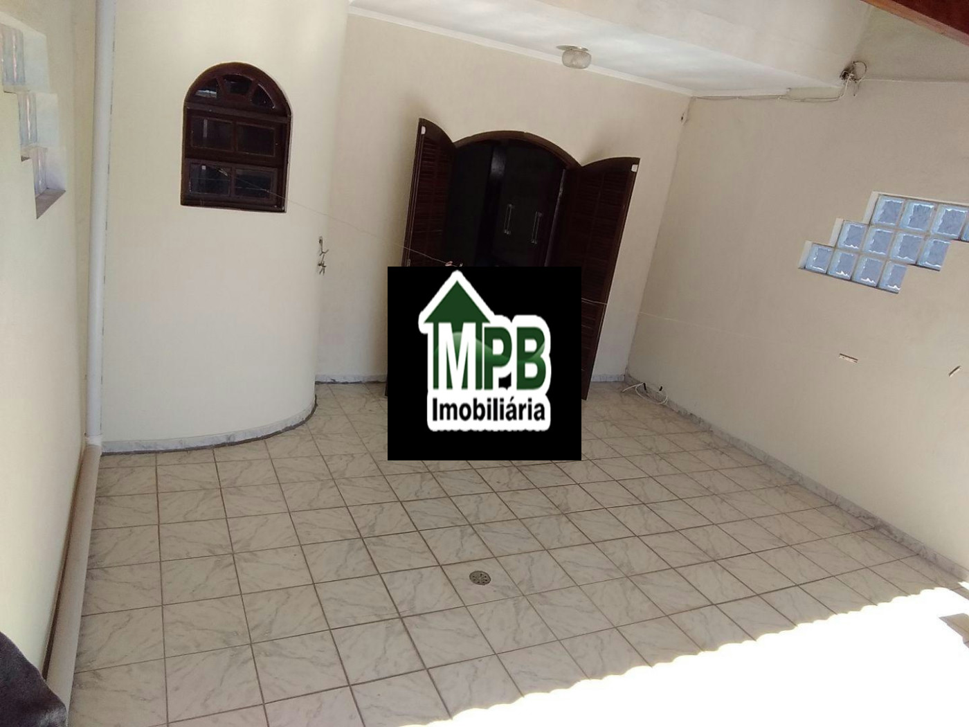 Sobrado à venda com 3 quartos, sendo 1 suíte, em Jardim Guaiba, Sorocaba, SP